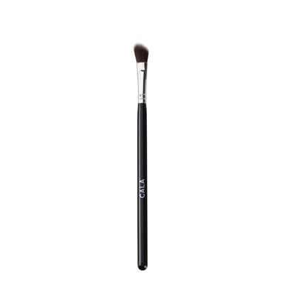 E.l.f. Angled Eyeshadow Brush Cerdas Sint&eacute;ticas Cruelty-free